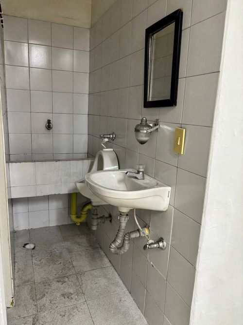 Local en arriendo en La Candelaria, Medellín, 210 m² · foto 6 de 9