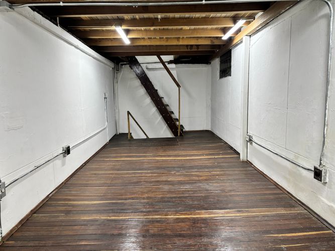 Local en arriendo en La Candelaria, Medellín, 210 m² · foto 7 de 9