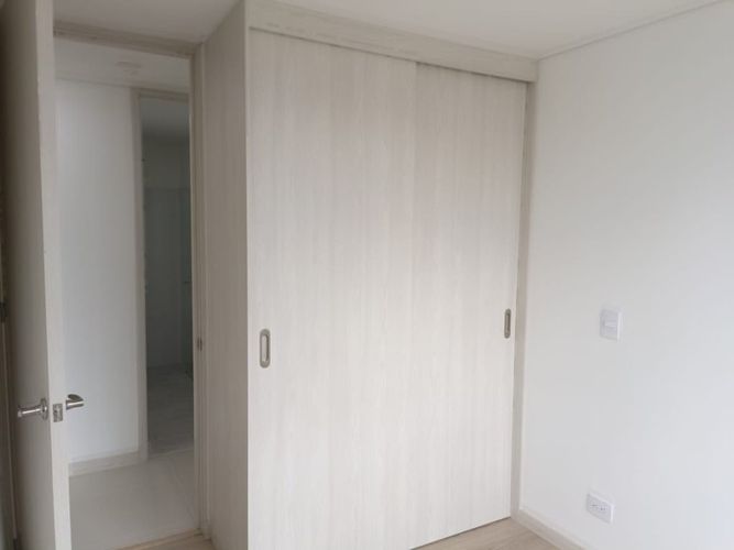 Apartamento de 3 alcobas en venta en San Juan Bautista, Itagüí, 67 m² · foto 14 de 17