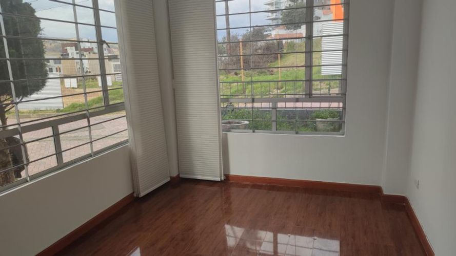 Casa de 5 alcobas en venta en Tunja, Tunja, 214 m² · foto 15 de 24