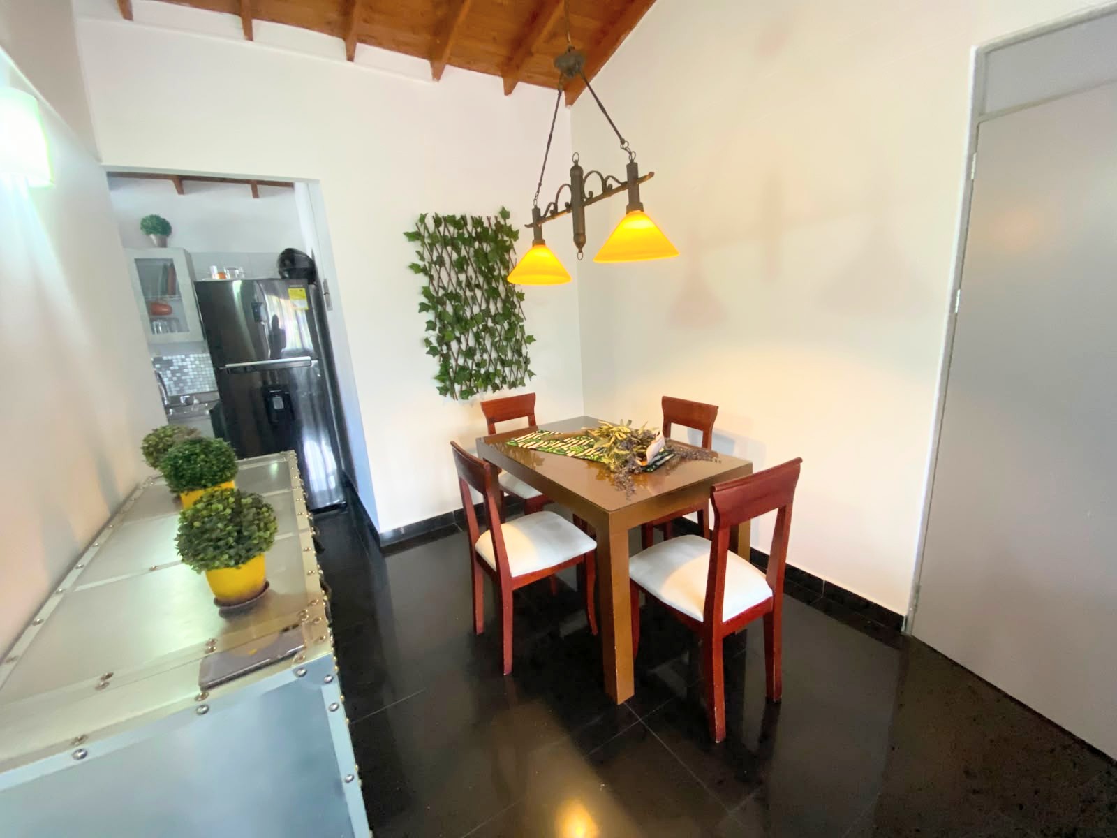 Apartamento en venta en Loma Del Esmeraldal, Envigado · foto 4 de 12