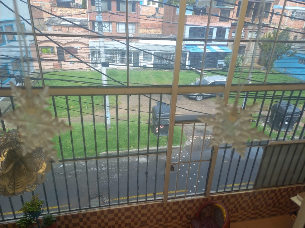 Casa en venta en Quiroga Central, Bogotá · foto 2 de 17