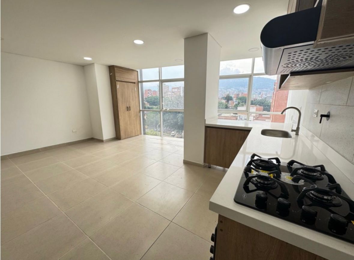 Apartaestudio en venta en Laureles, Medellín 5