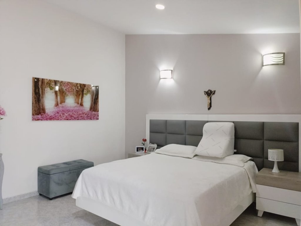 Casa en arriendo en San Juan Bautista, Itagüí · foto 7 de 16