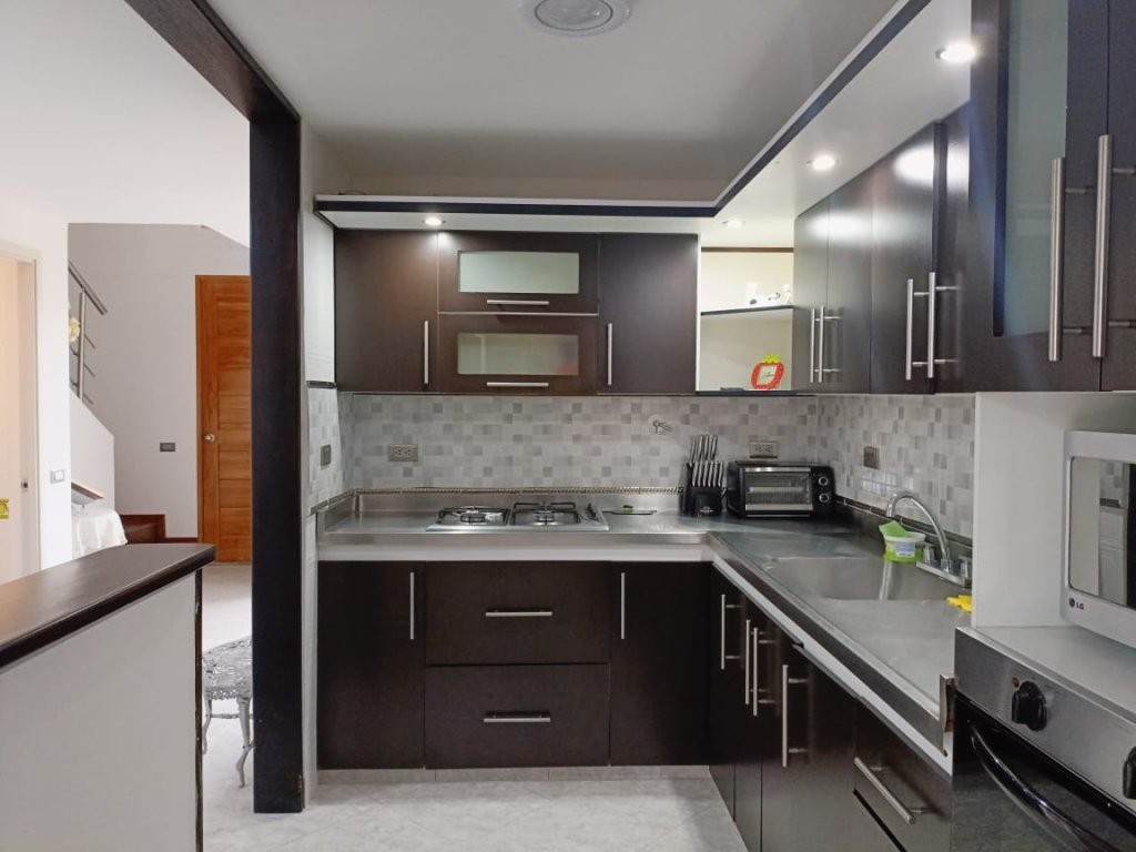 Casa en arriendo en San Juan Bautista, Itagüí · foto 4 de 16