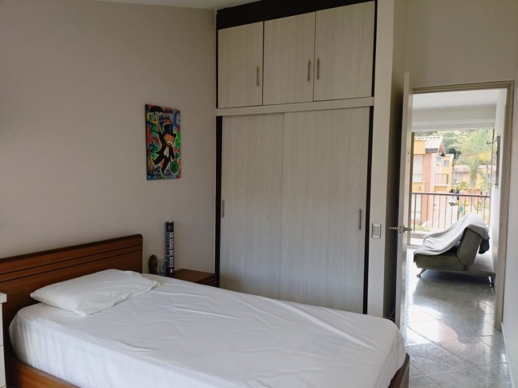 Casa en arriendo en San Juan Bautista, Itagüí · foto 10 de 16