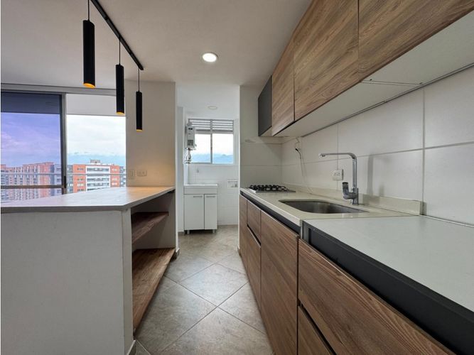 Apartamento de 3 alcobas en venta en Ancon Sur, Sabaneta, 86 m² · foto 4 de 24