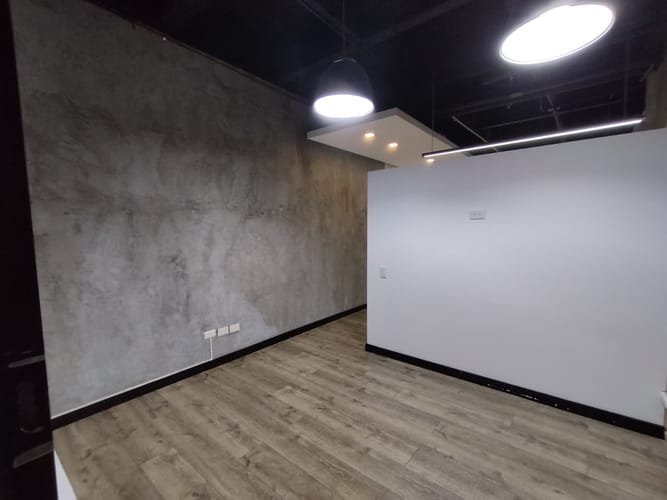 Local en arriendo en El Poblado, Medellín, 92 m² · foto 9 de 17