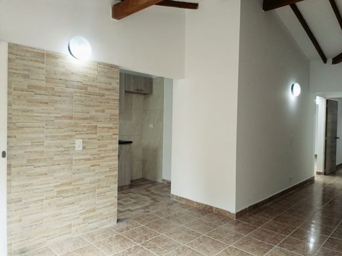 Casa de 3 alcobas en venta en Villa Del Parque, Itagüí, 70 m² · foto 3 de 17