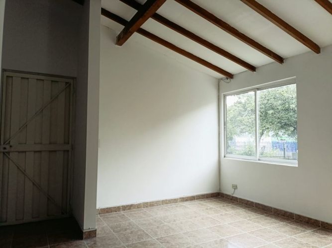 Casa de 3 alcobas en venta en Villa Del Parque, Itagüí, 70 m² · foto 6 de 17