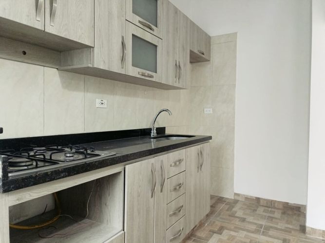 Casa de 3 alcobas en venta en Villa Del Parque, Itagüí, 70 m² · foto 8 de 17