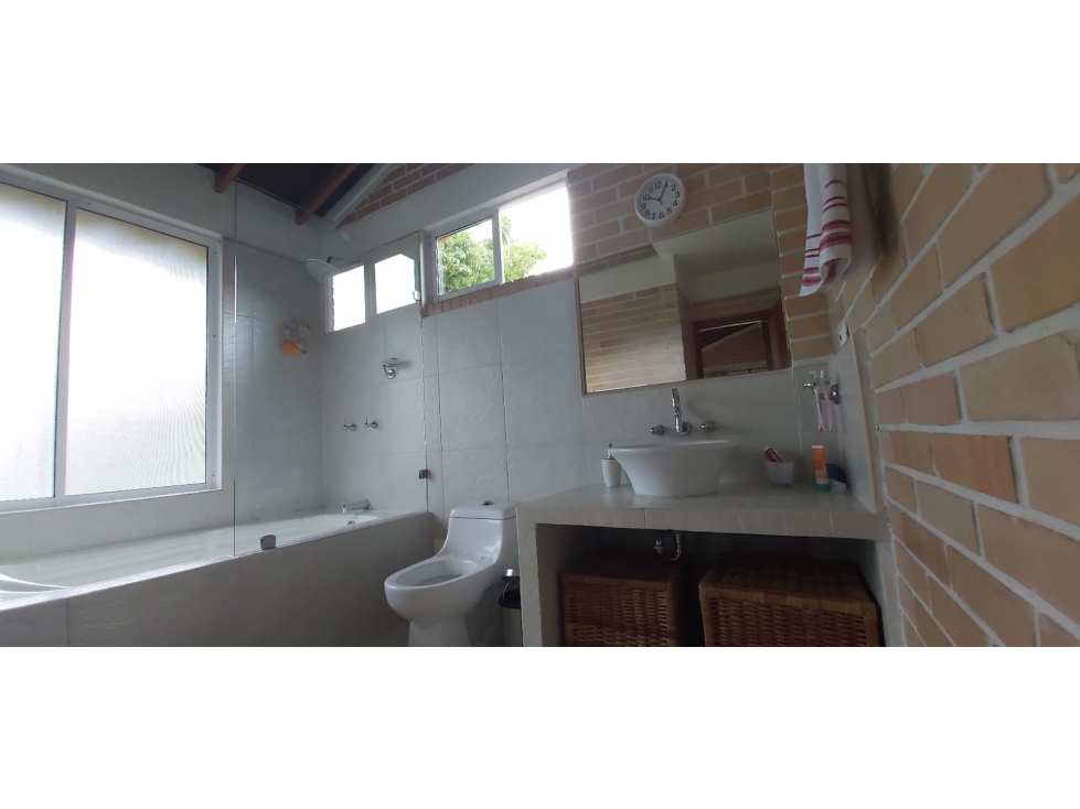 Casa en venta en Tribunas Corcega, Pereira · foto 10 de 24