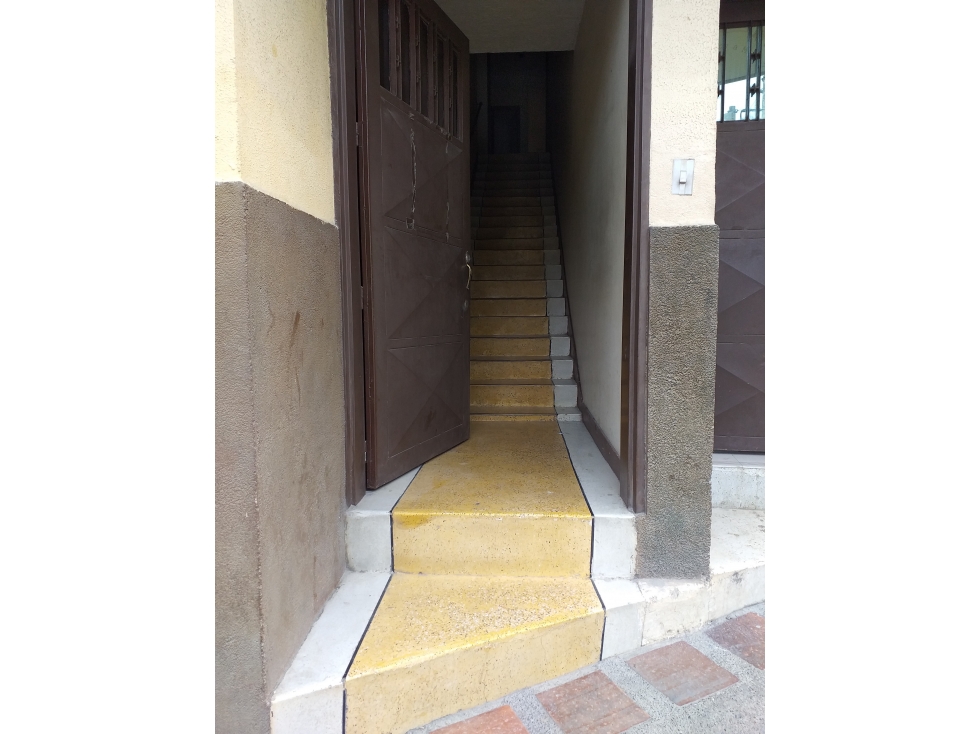 Casa en venta en Los Arrayanes, Pereira · foto 17 de 24