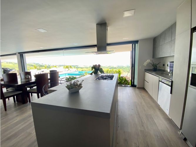 Casa de 4 alcobas en venta en Cerritos, Pereira, 621 m² · foto 9 de 22