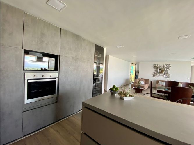 Casa de 4 alcobas en venta en Cerritos, Pereira, 621 m² · foto 14 de 22