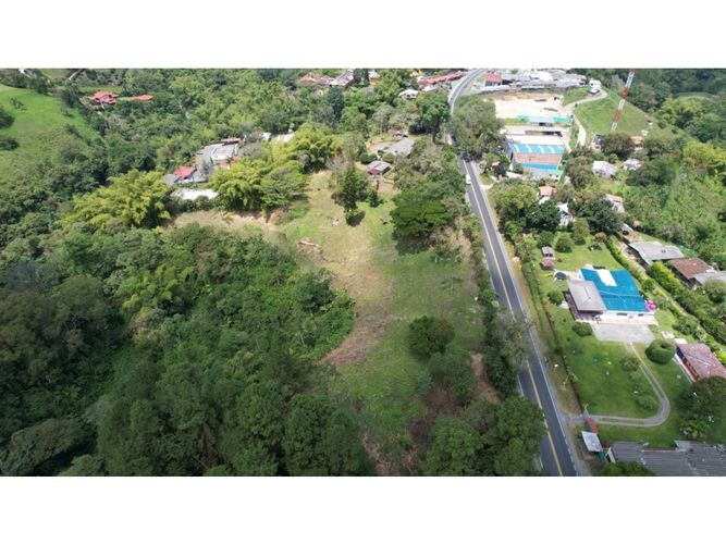 Lote en venta en Tribunas Corcega, Pereira, 30000 m² · foto 2 de 10