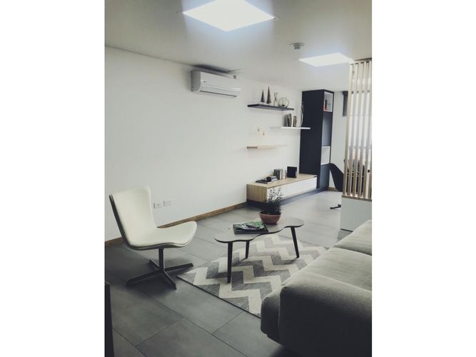 Oficina en venta en Los Alpes, Pereira, 35 m² · foto 2 de 5