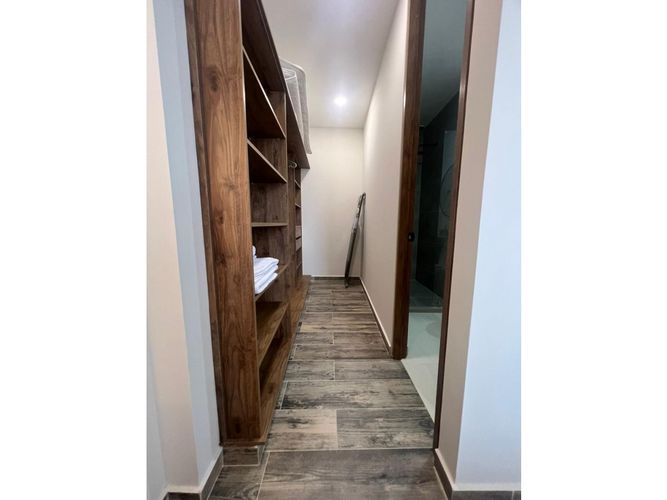 Apartamento de 1 alcoba en venta en Cerritos, Pereira, 63 m² · foto 2 de 15