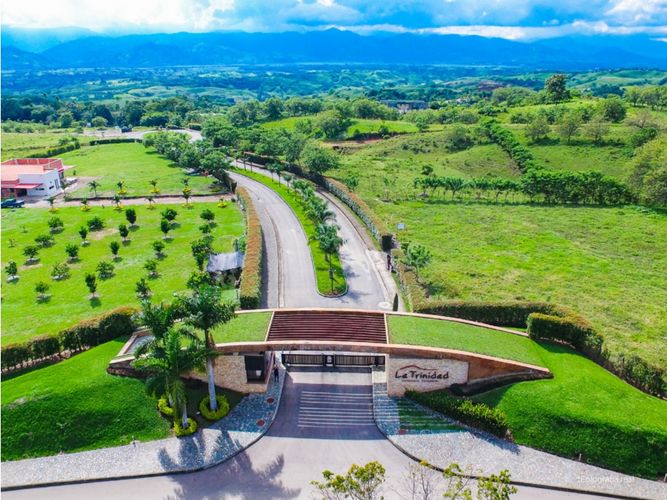 Lote en venta en Cerritos, Pereira, 10785 m² · foto 5 de 6