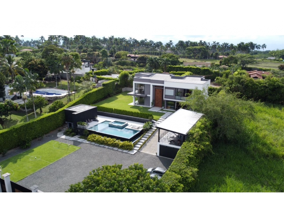 Casa en venta en Cerritos, Pereira · foto 2 de 16
