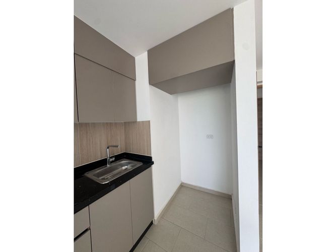 Apartamento de 2 alcobas en venta en Cerritos, Pereira, 69 m² · foto 21 de 24