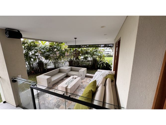 Casa de 7 alcobas en venta en Pinares, Pereira, 716 m² · foto 8 de 15