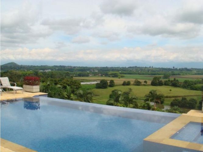 Casa en venta en Cerritos, Pereira · foto 3 de 24