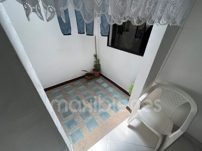 Casa de 4 alcobas en venta en Castilla, Medellín, 75 m² · foto 11 de 12
