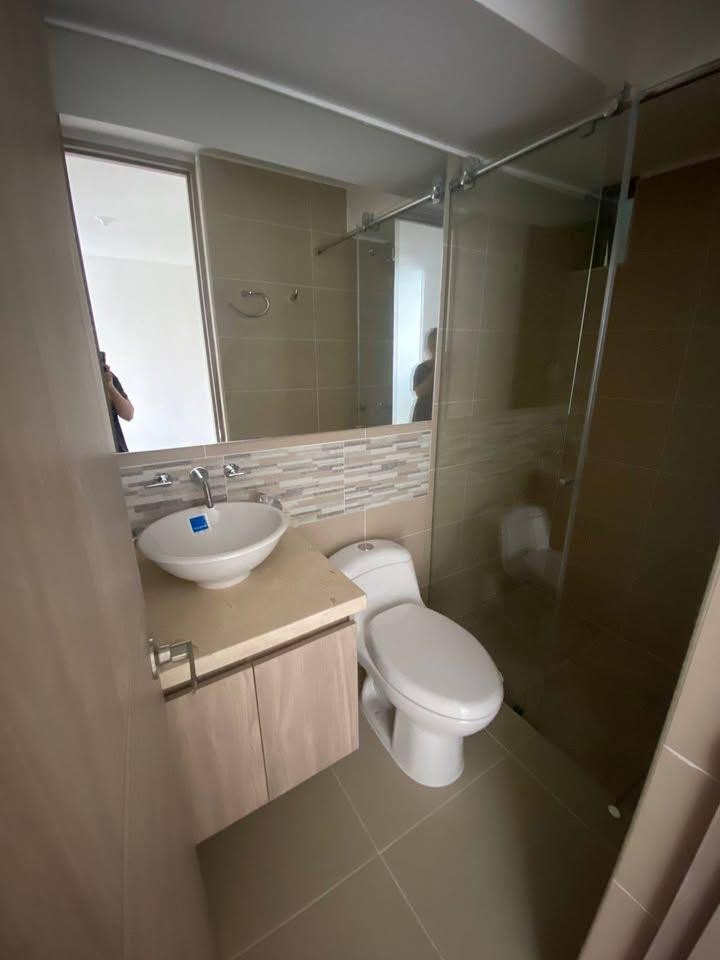 Apartamento en venta en Casco Antiguo - Floridablanca, Floridablanca · foto 4 de 16