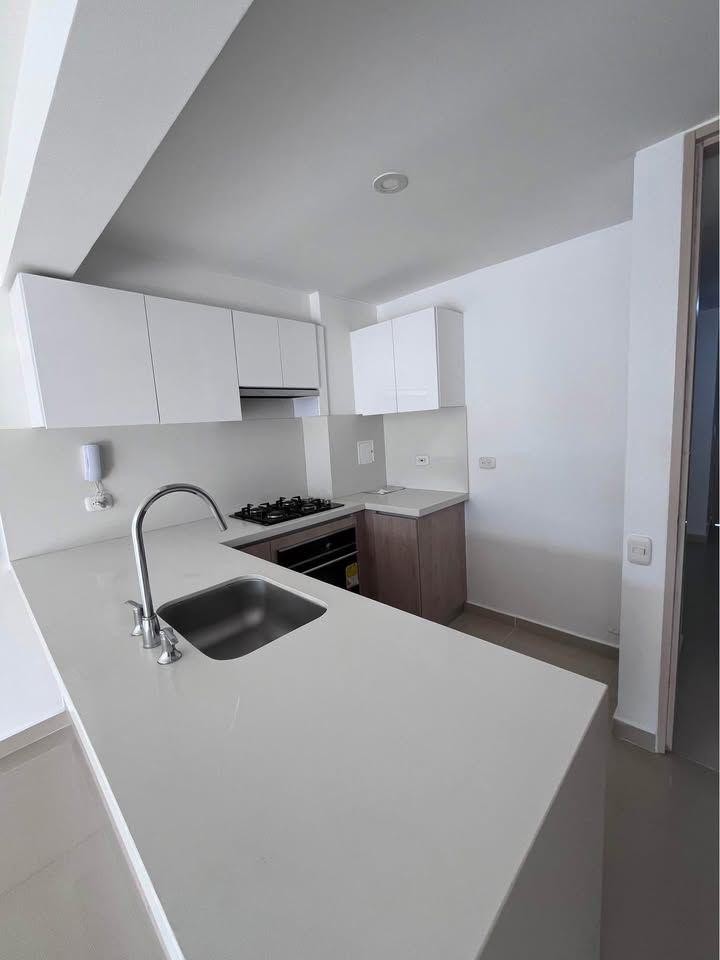 Apartamento en venta en Casco Antiguo - Floridablanca, Floridablanca · foto 6 de 16