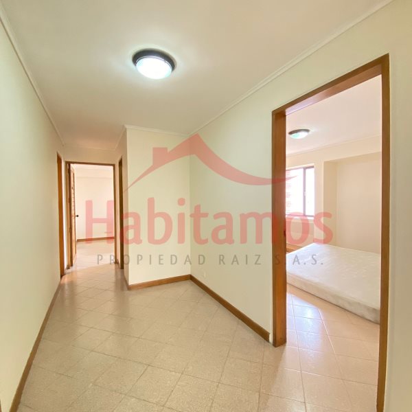 Apartment for sale in Centro, Medellín 3