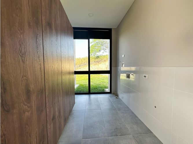 Casa de 4 alcobas en venta en Cerritos, Pereira, 290 m² · foto 11 de 24