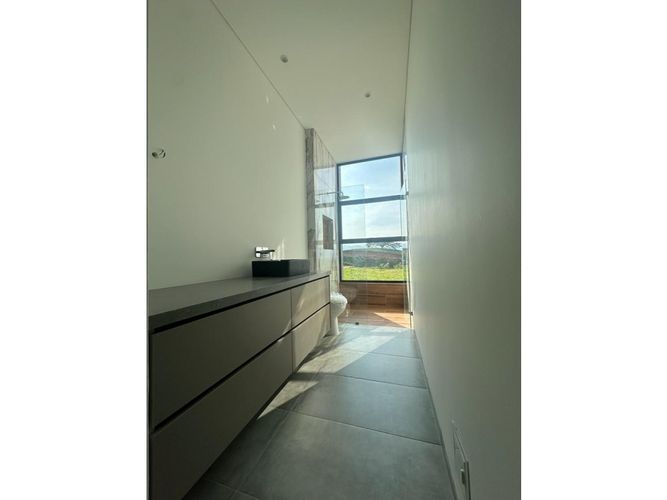 Casa de 4 alcobas en venta en Cerritos, Pereira, 290 m² · foto 23 de 24