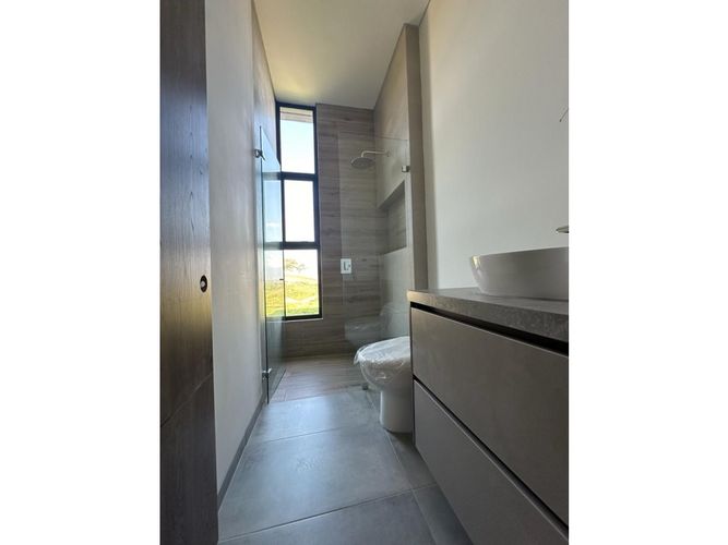 Casa de 4 alcobas en venta en Cerritos, Pereira, 290 m² · foto 24 de 24