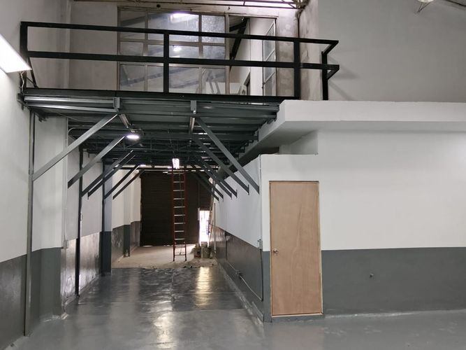 Bodega en venta en San Juan Bautista, Itagüí, 350 m² · foto 9 de 14
