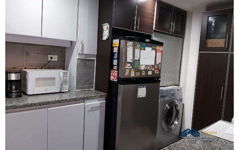 Apartamento de 2 alcobas en venta en Santa Barbara Central, Bogotá, 79 m² · foto 7 de 13