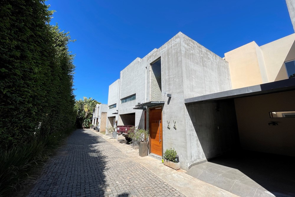 Dúplex-Alquiler-Eloy Paez c/ Dr. Noguez, Salvador del Mundo, Asunción — foto 3
