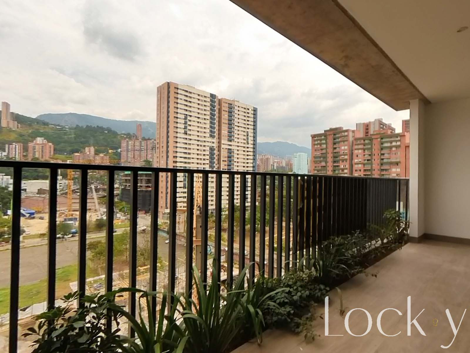 Apartaestudio en venta en El Poblado, Medellín 4