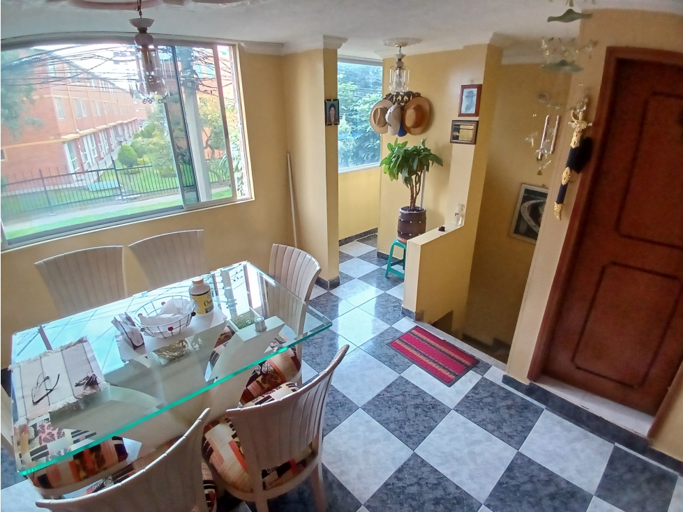 Casa en venta en Villa Luz, Bogotá · foto 6 de 19