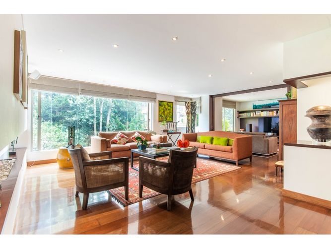 Apartamento de 3 alcobas en venta en Chicó Reservado, Bogotá, 330 m² · foto 3 de 24