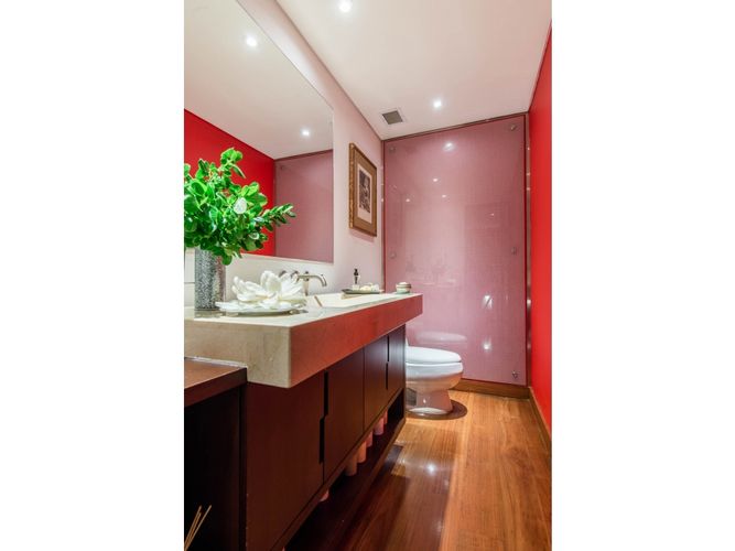 Apartamento de 3 alcobas en venta en Chicó Reservado, Bogotá, 330 m² · foto 10 de 24