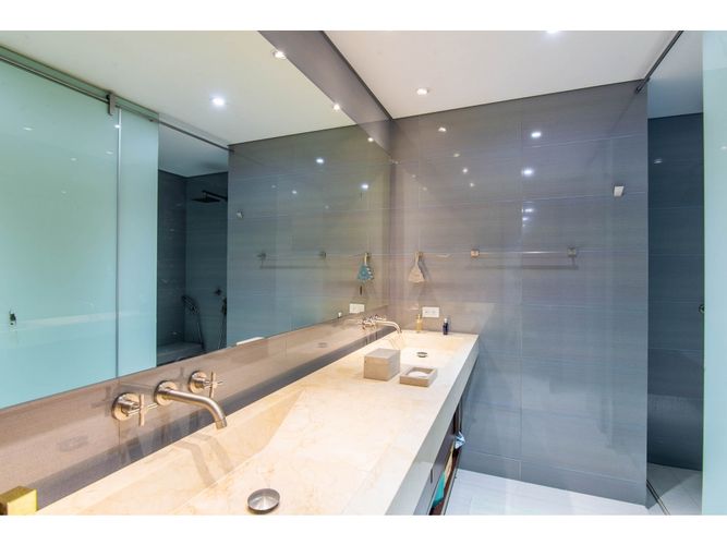 Apartamento de 3 alcobas en venta en Chicó Reservado, Bogotá, 330 m² · foto 16 de 24