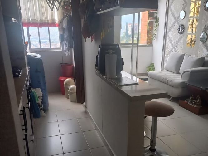 Apartamento de 3 alcobas en venta en Zona Rural, Itagüí, 63 m² · foto 5 de 11