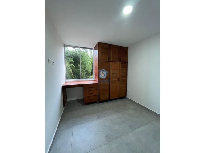 Apartamento de 3 alcobas en venta en Alfonso Lopez, Dosquebradas, 57 m² · foto 7 de 12
