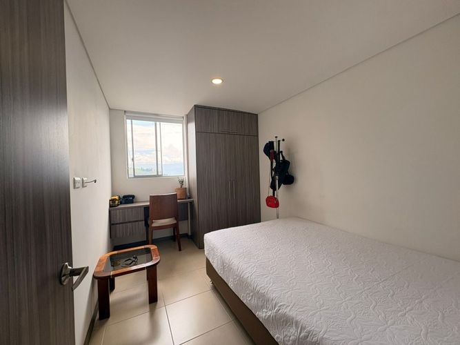 Apartamento de 3 alcobas en venta en San Juan Bautista, Itagüí, 70 m² · foto 11 de 15