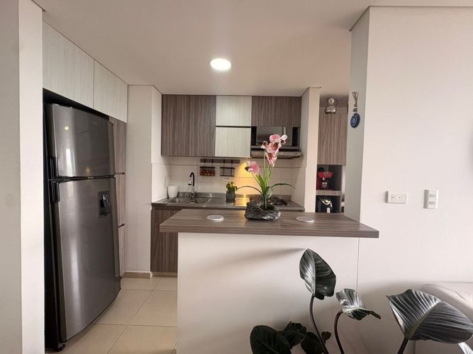 Apartamento de 3 alcobas en venta en San Juan Bautista, Itagüí, 70 m² · foto 3 de 15