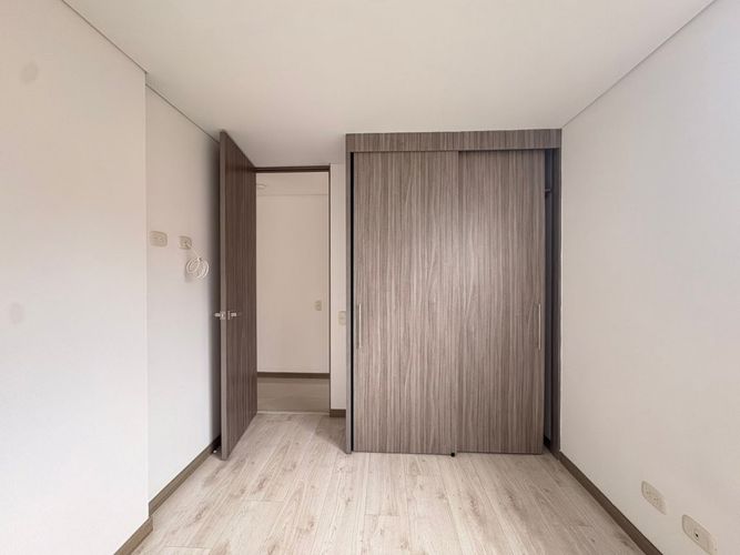 Apartamento en venta en San Juan Bautista, Itagüí · foto 11 de 14