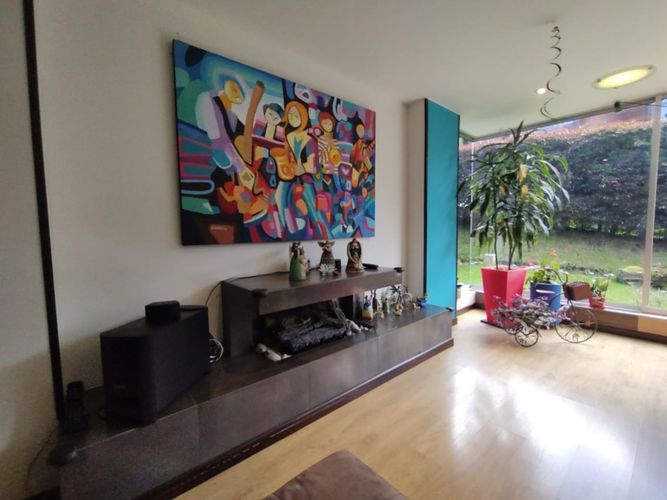Apartamento de 4 alcobas en venta en Casa Blanca, Bogotá, 288 m² · foto 3 de 23