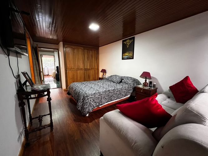 Apartamento en venta en Urbanizacion La Contadora, Bogotá · foto 3 de 5