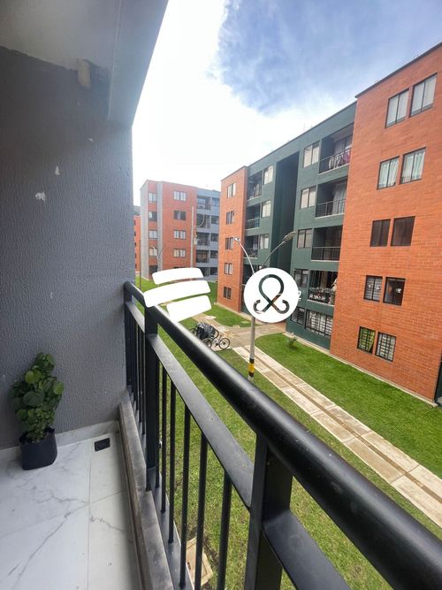 Apartamento de 3 alcobas en venta en La Ceja, 54 m² · foto 3 de 12